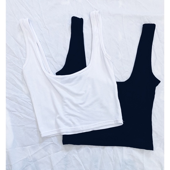 PrettyLittleThing Tops - NWOT Cropped black and white tank set